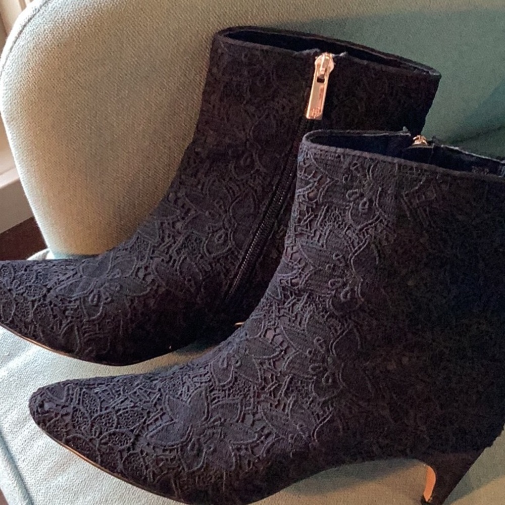 Lace booties
